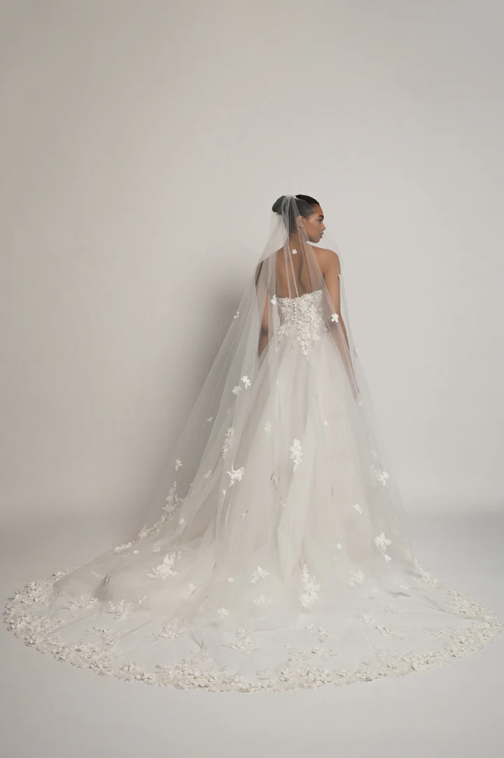 romy chapel veil